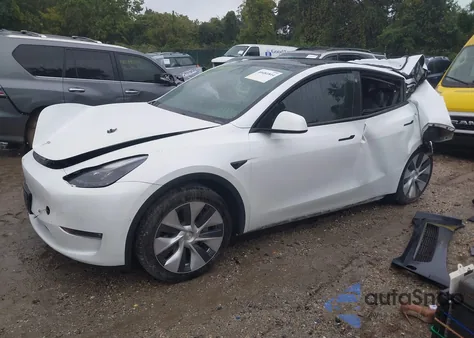 2022 Tesla Model Y Long Range Dual Motor All-Wheel Drive из США, поврежденный, VIN 7SAYGAEE9NF524350
